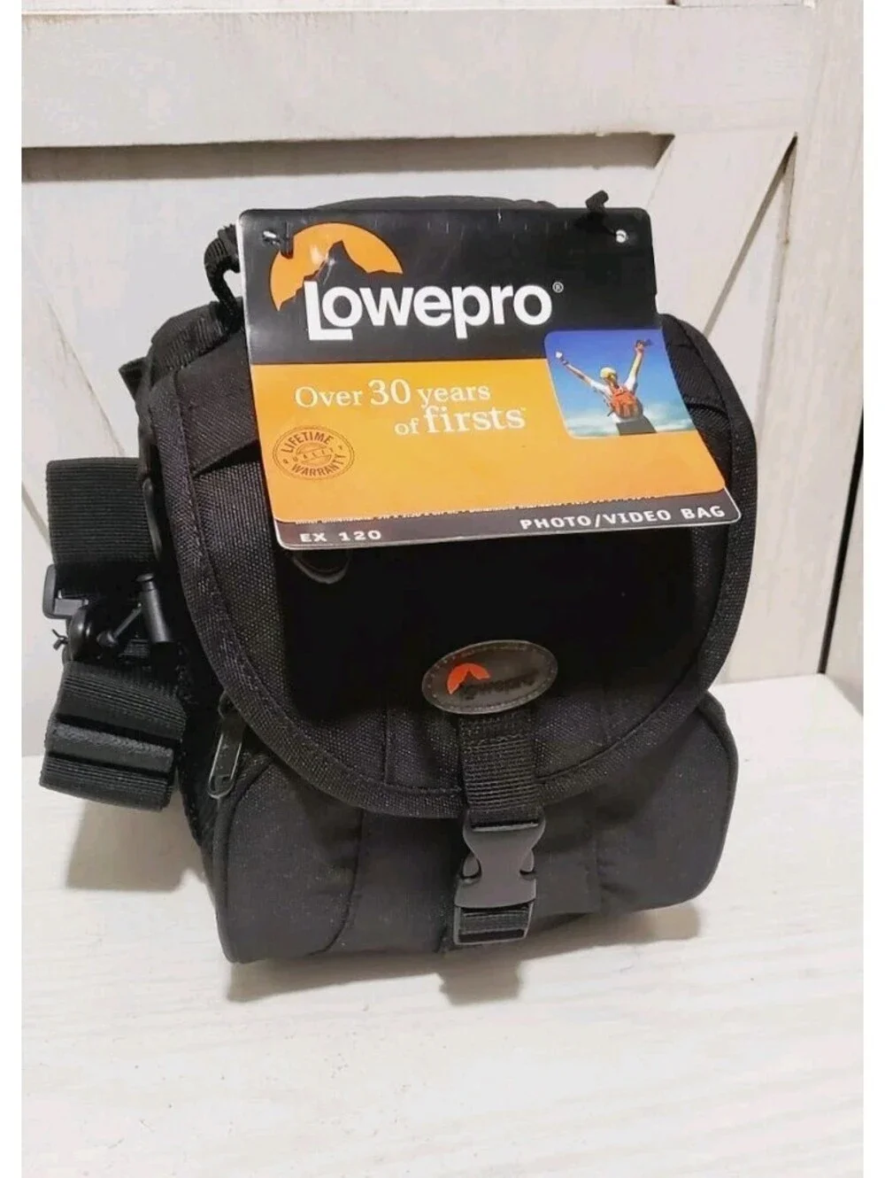 Lowepro EX 120 Camera Camcorder Bag - Black Nylon - NEW